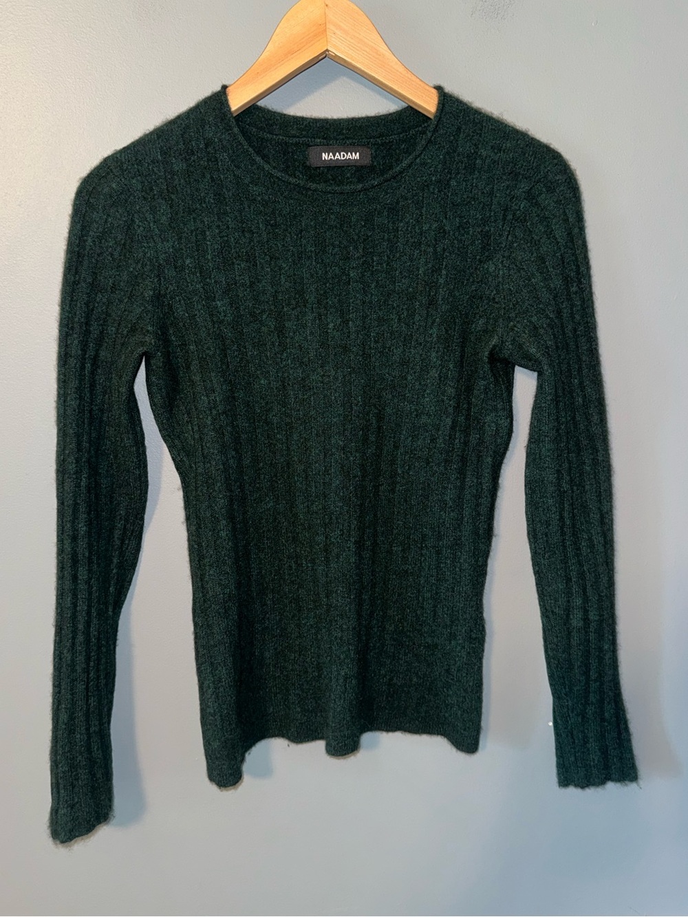 Naadam Ribbed Crew Neck Cashmere Sweater